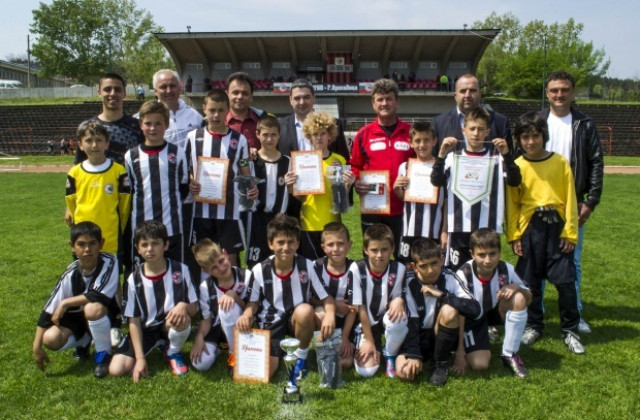 Стадион Локомотив светва с 1 700 000 лева