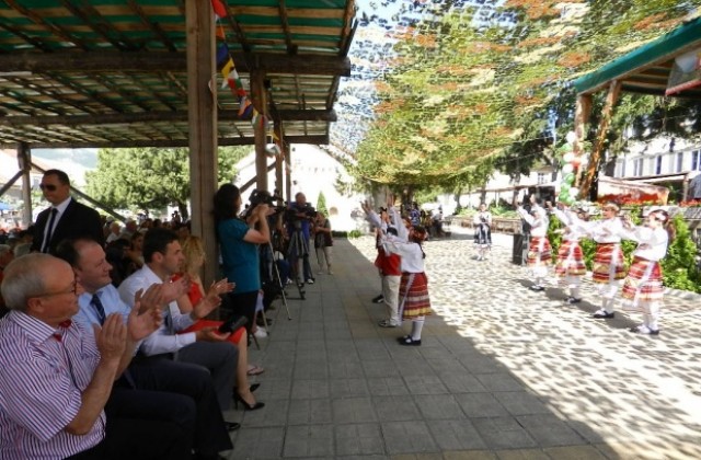 Турлашки фолклорен събор в с.Чупрене