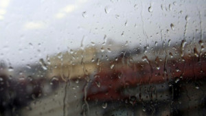 Водата заля мост във варненско село