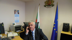 Вече 100 души работят по Национална програма Сигурност