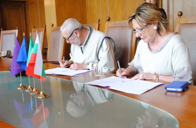 В. Търново и ПеруджаАсизи ще си сътрудничат в надпреварата за Европейска столица на културата