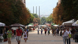 Обмислят затваряне на улиците пресичащи Витошка