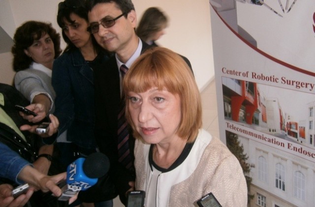 Клисарова: Трябва да обвържем висшето образование с бизнеса