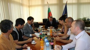 Корейска фирма инвестира в завод за отглеждане на гъби в