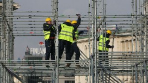 Обмислят промяна на реда за ползване на отпуска