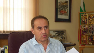 Сигнали до Кметът Ви чува за нарушители по пешеходния бул