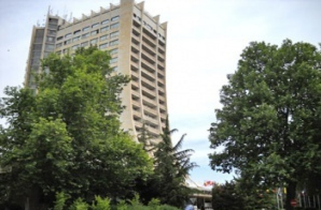 Евакуират над 1000 туристи в Албена