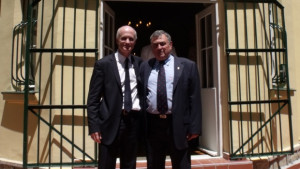 Търновец си пише с Хавеланж Пеле Блатер Платини Кройф Тинес