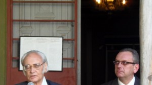 Антон Дончев с награда за принос към книжовната култура