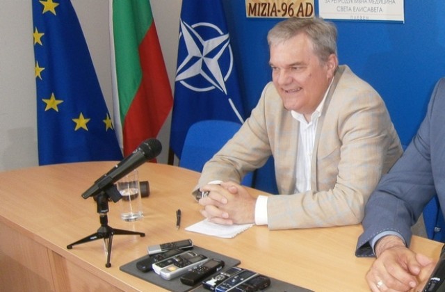 Р.Петков алармира за нарушение на човешките права и грубо вмешателство на прокуратурата в политическия живот