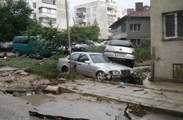 В Русе събират вещи от първа необходимост за наводнените райони