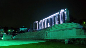 300 са местата за зрителите на музикалния фестивал Августа Траяна