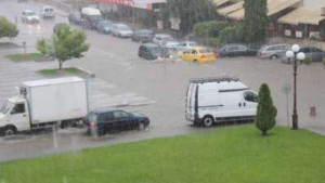 Свлачища реки и дерета остават под наблюдение в Трявна