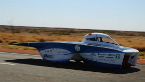 Ирански соларен автомобил ще участва в международно състезание в САЩ