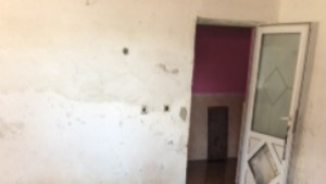 БЧК и община Сливен помогнаха на семейство пострадало от наводненията
