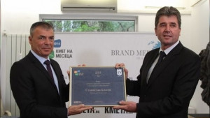 Кметът на Свищов с награда за добри практики в общинското