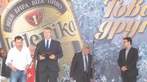 Леденика се завърна Кметът Аспарухов Пийте бирата като лекарство правено