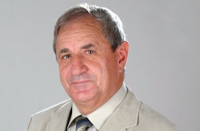 Общински съветник с награда за мир