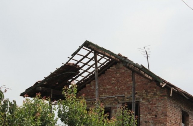 Комисия изчислява щетите в Покрайна