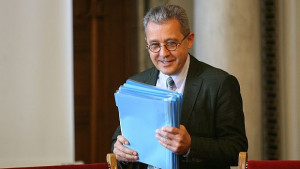 Бюджетната комисия в НС одобри лицензионен режим за фирмите за