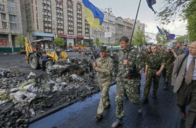 Украински бунтовници се съгласиха на по-нататъшни мирни преговори