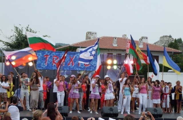 Фестивалът на изкуствата „Трикси” събра 500 деца в Албена