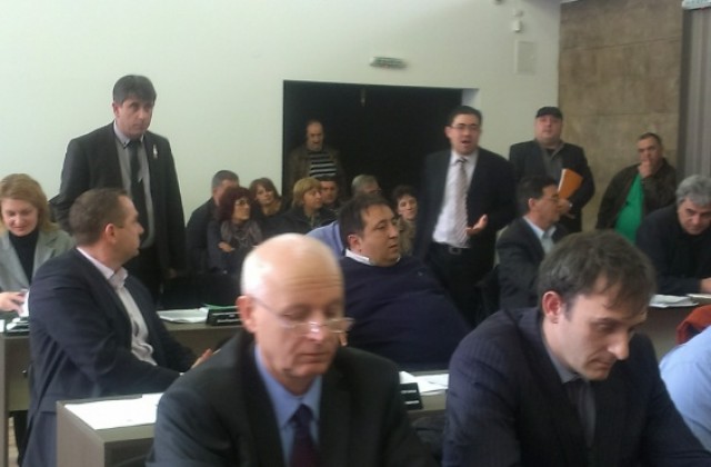 Владимир Владимиров остана председател на Общински съвет Дупница