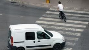 Нови прегради за опазване на пешеходците в Сливен
