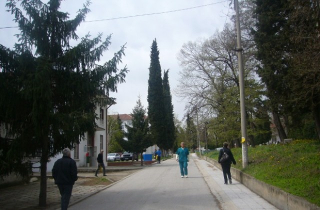 Без храна в болницата