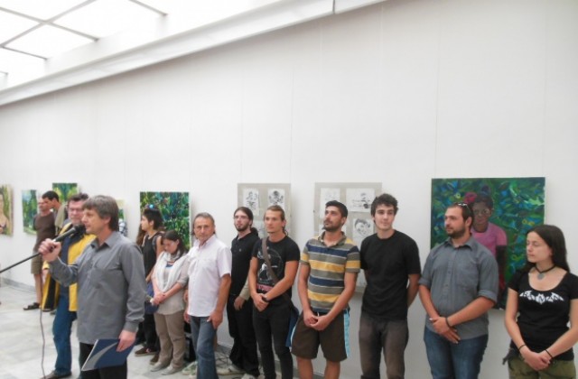 Студенти върнаха духа на Майстора в Шишковци и подредиха интересна изложба