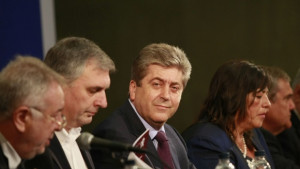 Др Желев е в състава на Изпълнителния съвет на АБВ