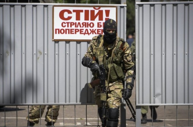 Проруските сепаратисти освободиха четирима наблюдатели на ОССЕ
