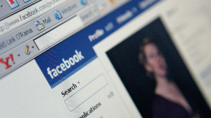 Проучване на Facebook притесни интернет обществото