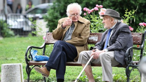 Индексират пенсиите с 27