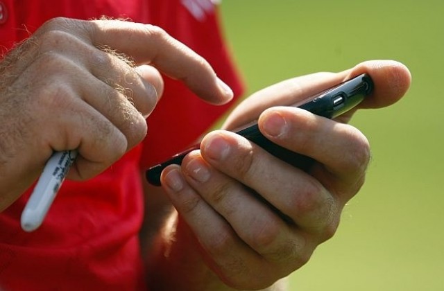 Двойно падат пределните цени за мобилен интернет в ЕС от 1 юли