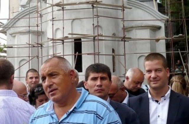 ГЕРБ с ново дарение за новостроящия се храм „Св. Игнатий Старозагорски