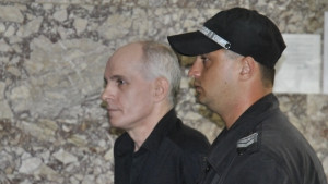 Доживотен затвор с право на замяна получи Стефан Фердинандов за