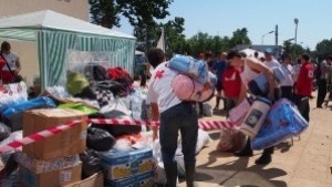 Пристигат още дарения в помощ на пострадалите от наводненията