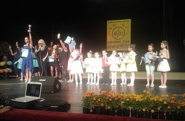 Отново отличия за талантите от горнооряховската школа на Аделина Колева