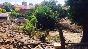 Добричлията Димитър и майка му спали близо седмица в колата