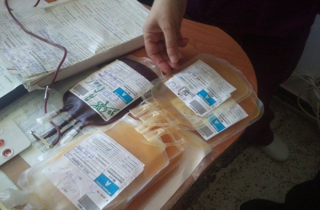 40 души помагат за едно кръвопреливане на родилка от Смолян