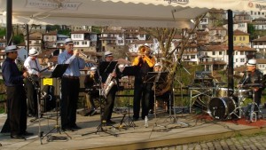 За седма година джаз под Асеневци