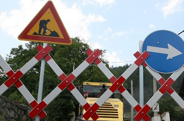 Промени в движението заради ремонта на бул. „Ботевградско шосе