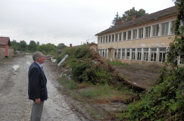 Съюзът на печатарската индустрия дари 9000 лева за пострадалите от наводненията