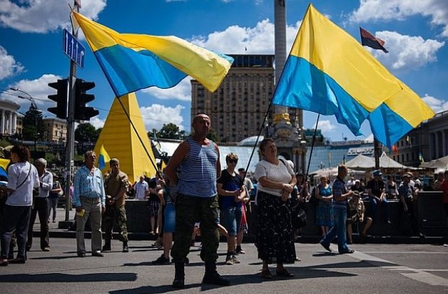 Четирима ранени при стрелба на площад Независимост в Киев