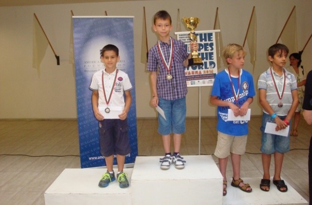 Валентин Митев отново спечели международния шахматен фестивал Надеждите на света