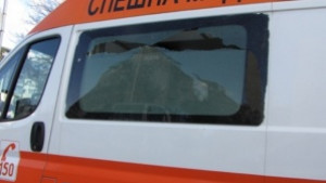 Мотоциклетист се заби в скат близо до село Донино