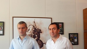 РИМ получи дарение уникална колекция картички