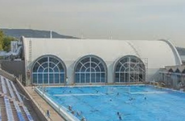 Стартира записването на деца за начално обучение по плуване