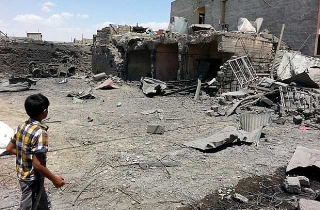 Откриха 53 трупа със завързани очи южно от Багдад